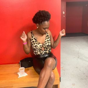 Meet your Posher, Felicia